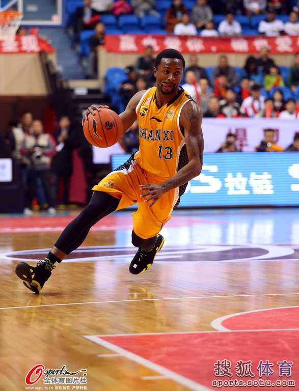 山东高速23次失误葬送好局，山西主场复仇稳固前八