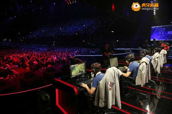 S5总决赛SKT 3-1 KOO加冕世界冠军