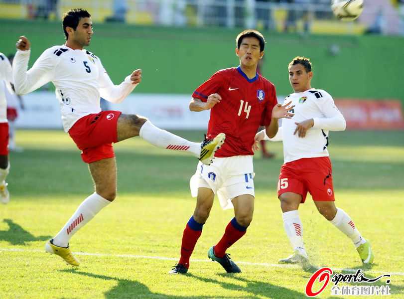 热身赛两连败：韩国男足0-1奥地利，孙兴慜屡失良机世预赛前景堪忧