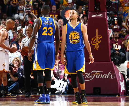 詹姆斯欧文合砍82分骑士112-97胜勇士扳至2-3