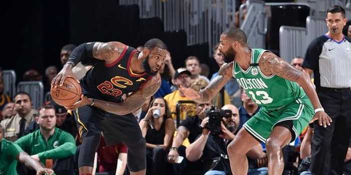 詹欧合砍53分骑士主场擒绿军取五连胜