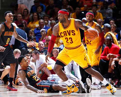 骑士122-116逆转老鹰：米切尔31分率队取四连胜